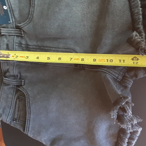 Hollister ultra high rise short - Picture 9 of 10